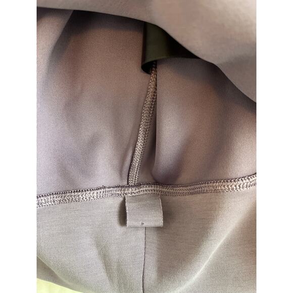 LULULEMON Perfectly Oversized Cropped Crew Sz M - Picture 5 of 7